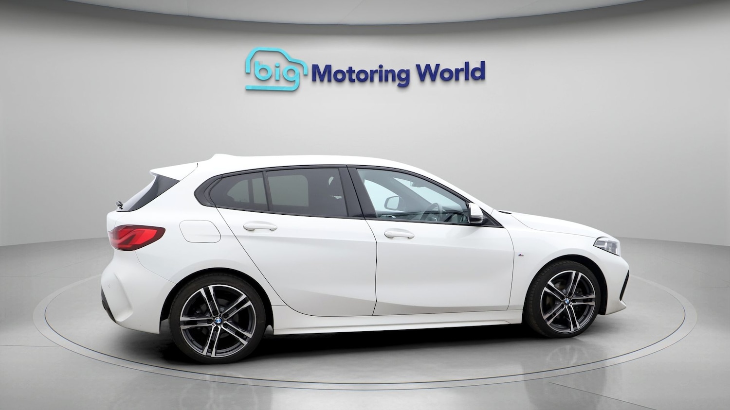 Used BMW 1 Series 2023 for sale - 77610310: Photo 8