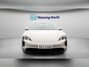 Used Porsche Taycan 2023 for sale - 77536132: Photo