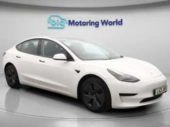 (21) - Standard Range Plus Saloon 4dr Electric Auto RWD (241 bhp)