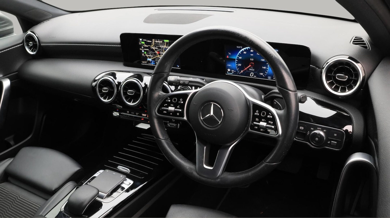 Used Mercedes-Benz A-Class 2020 for sale - 76432190: Photo 10