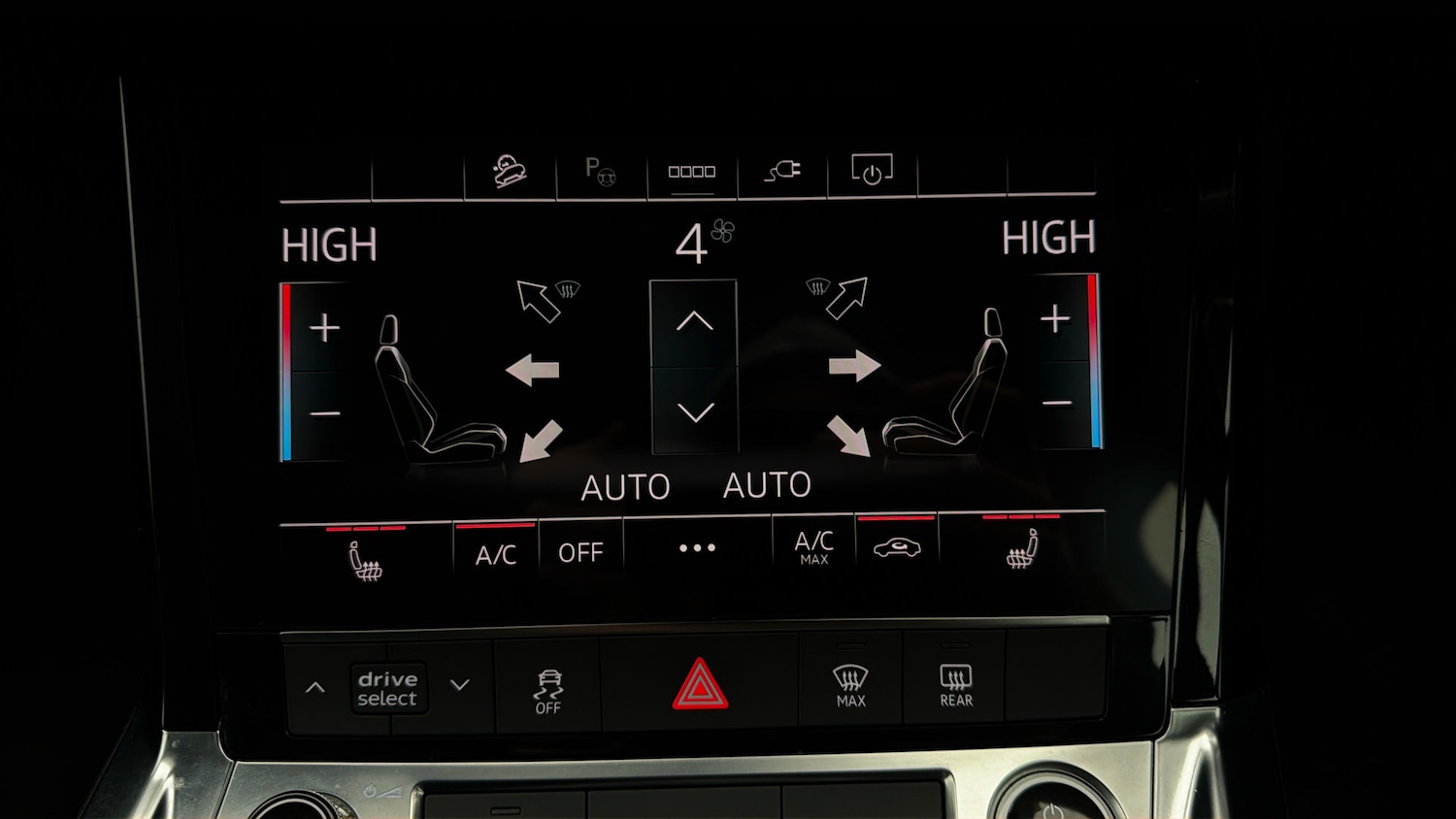 Used Audi e-tron 2021 for sale - 78025863: Photo 11