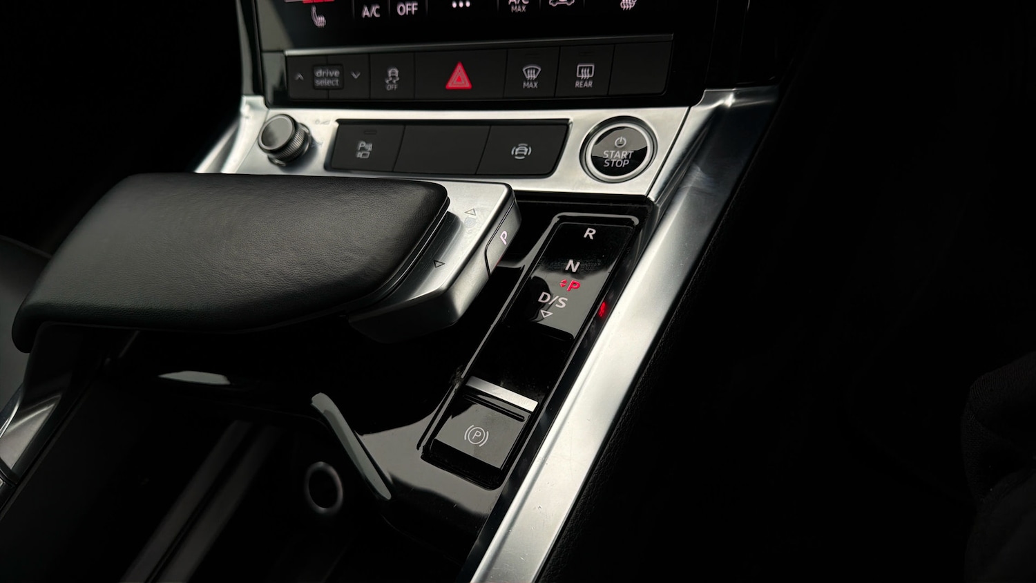 Used Audi e-tron 2021 for sale - 78025863: Photo 24