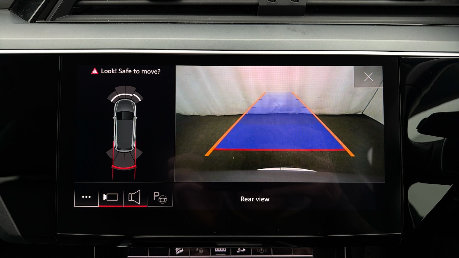 Used Audi e-tron 2021 for sale - 78025863: Photo 26