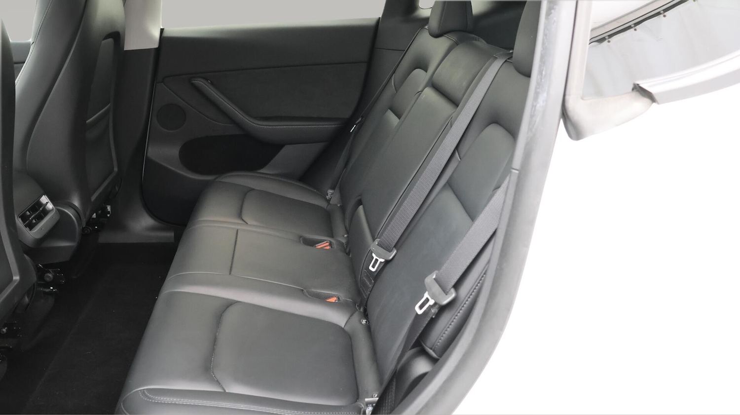 Used Tesla Model Y 2024 for sale - 76689788: Photo 17