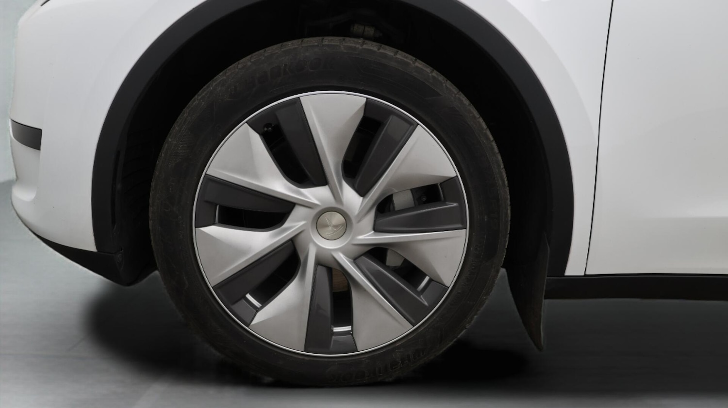 Used Tesla Model Y 2024 for sale - 76689788: Photo 19