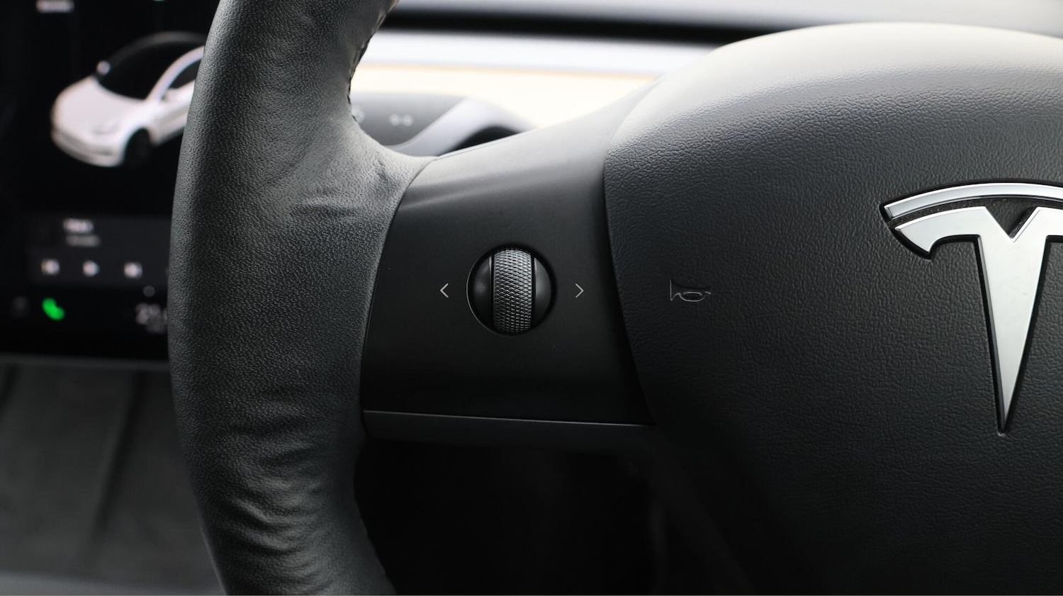 Used Tesla Model 3 for sale - 76473874: Photo 25