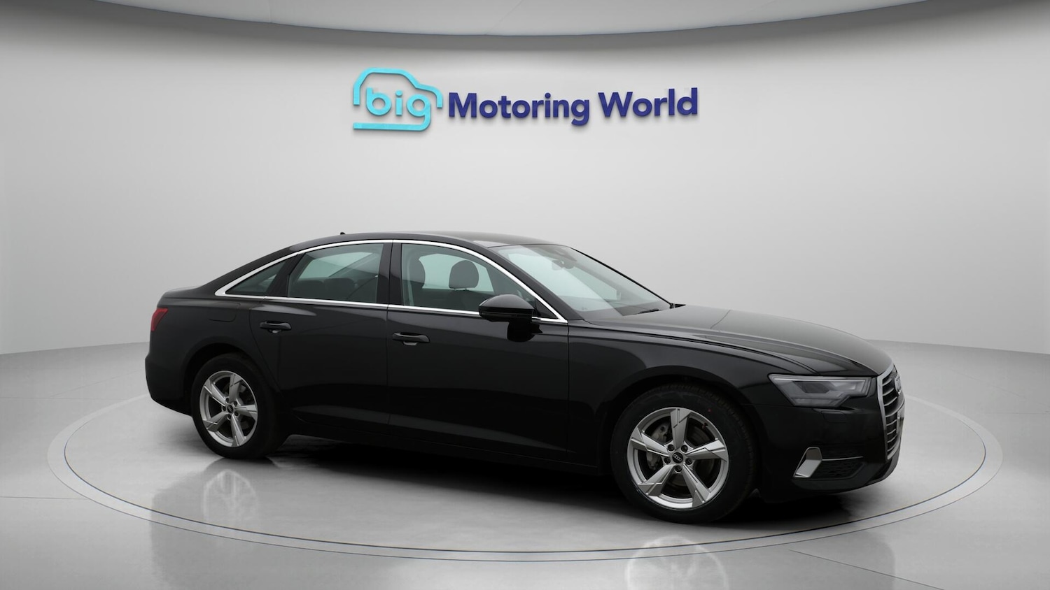 Used Audi A6 Saloon 2021 for sale - 76432503: Photo 2