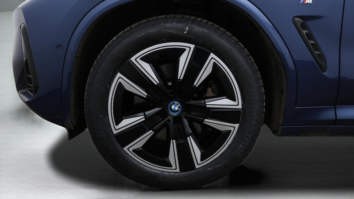 Used BMW iX3 for sale - 76727233: Photo 19