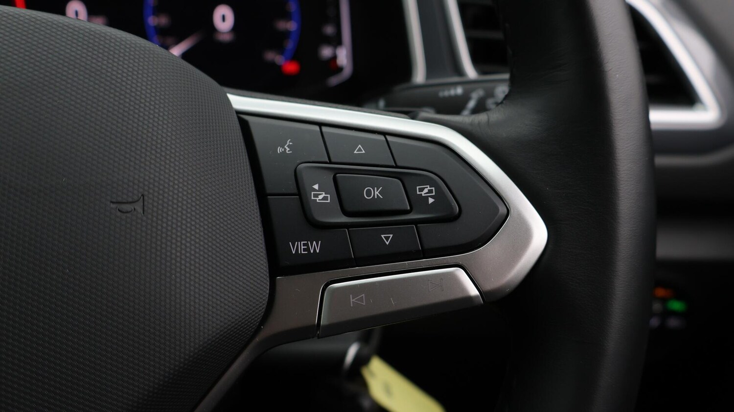 Used Volkswagen T-Roc 2022 for sale - 76742737: Photo 26