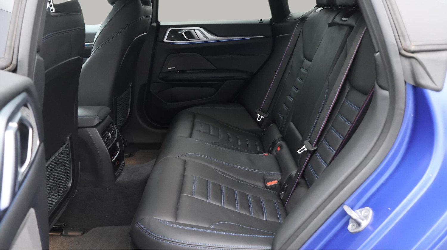 Used BMW i4 2022 for sale - 76485000: Photo 17