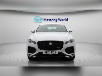 Used Jaguar F-Pace 2021 for sale - 75268743: Photo