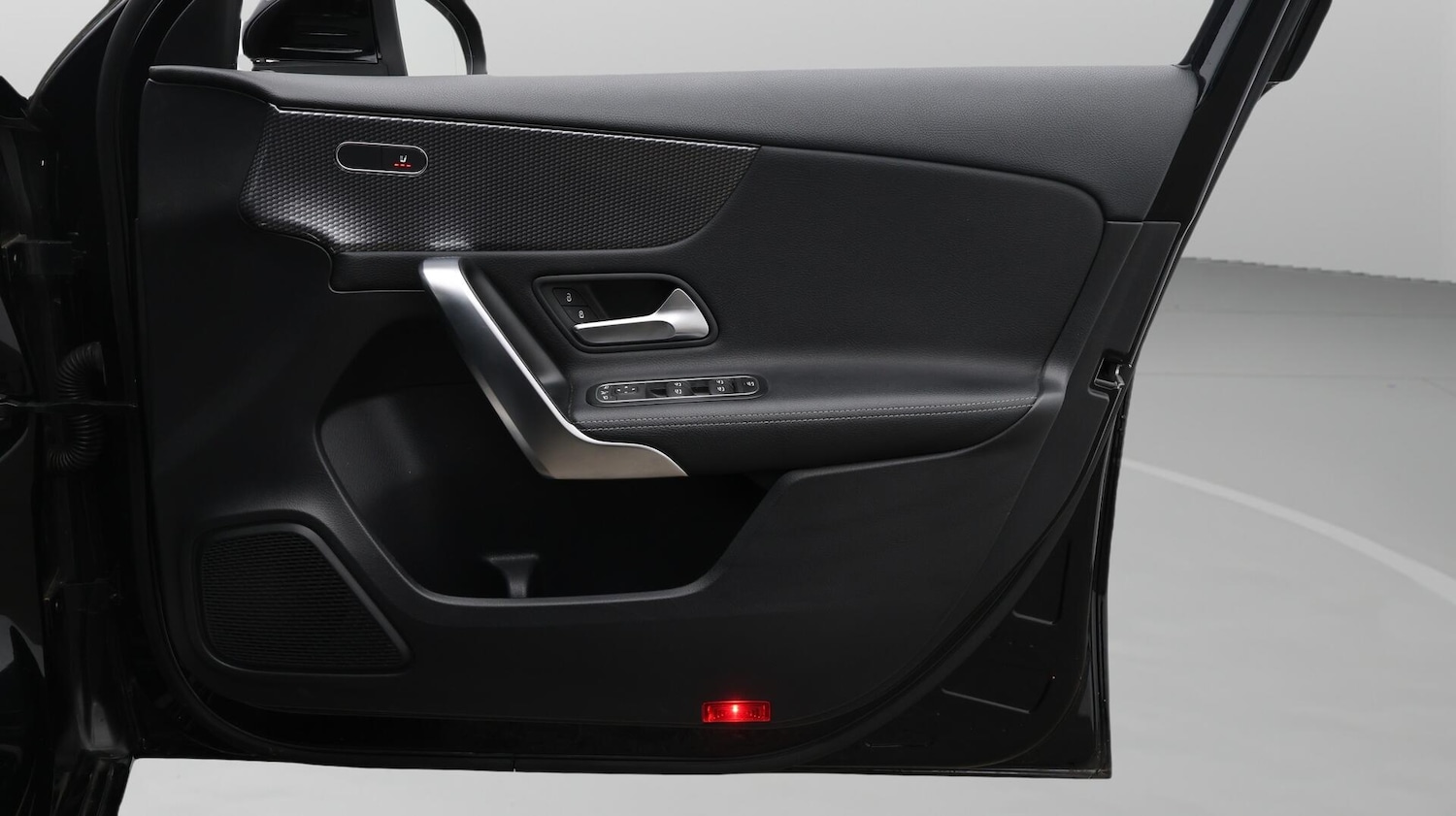 Used Mercedes-Benz A-Class 2019 for sale - 76633548: Photo 16