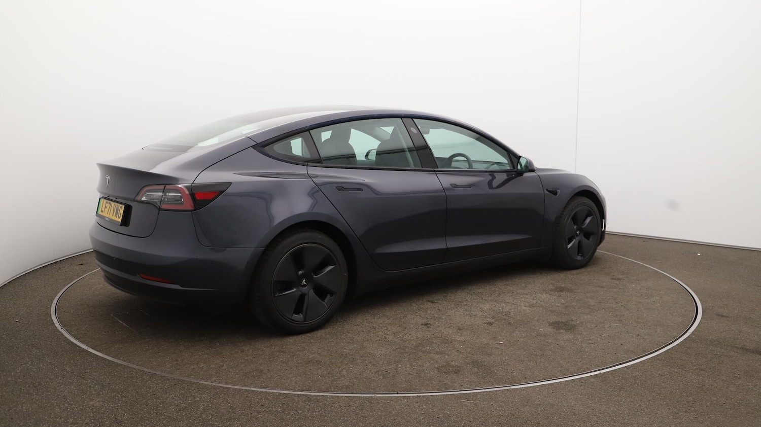 Used Tesla Model 3 2021 for sale - 76137230: Photo 55