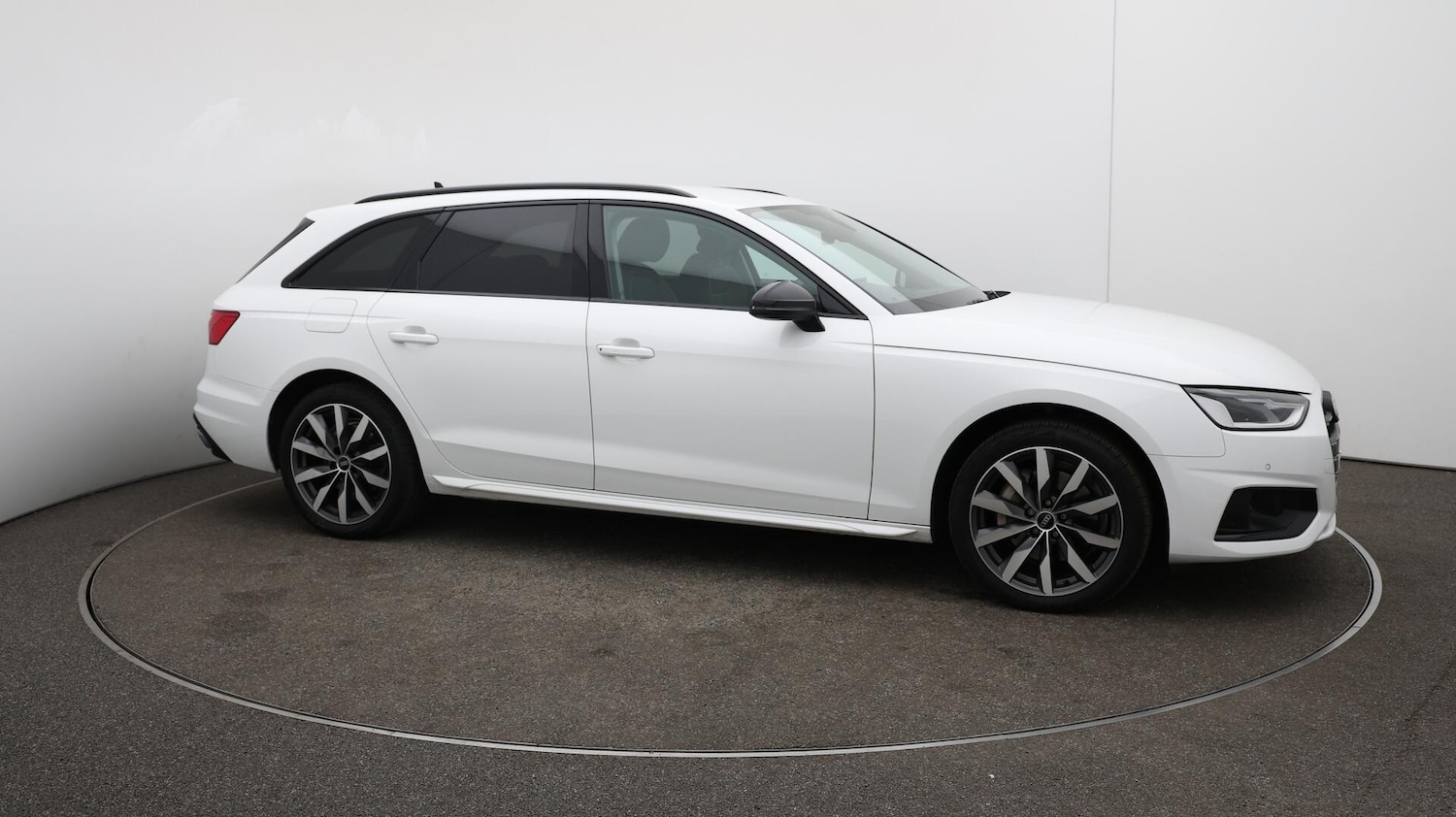 Used Audi A4 2021 for sale - 76572829: Photo 47