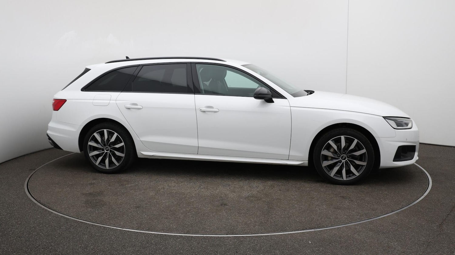 Used Audi A4 2021 for sale - 76572829: Photo 49