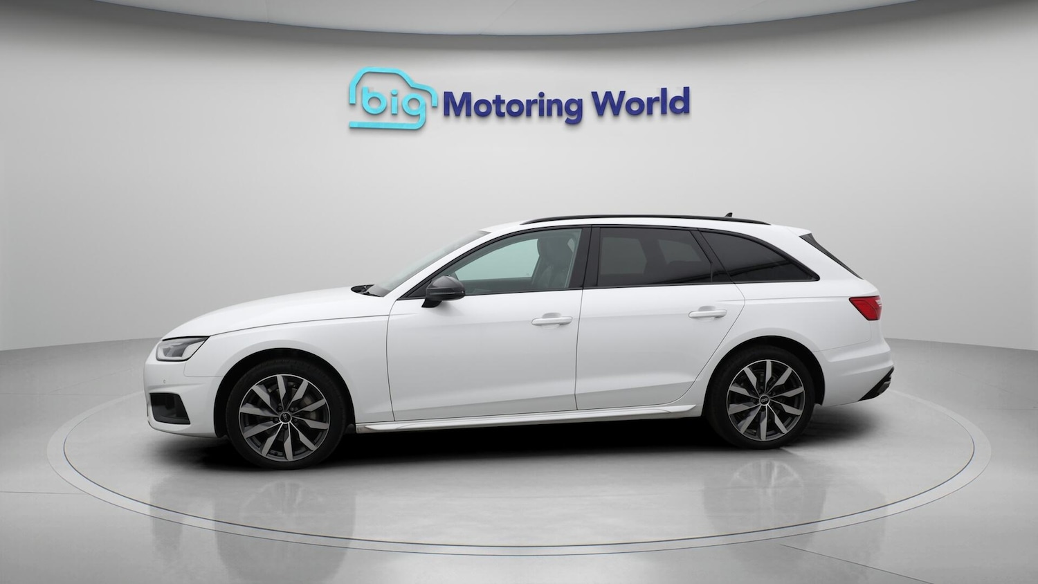 Used Audi A4 2021 for sale - 76572829: Photo 5