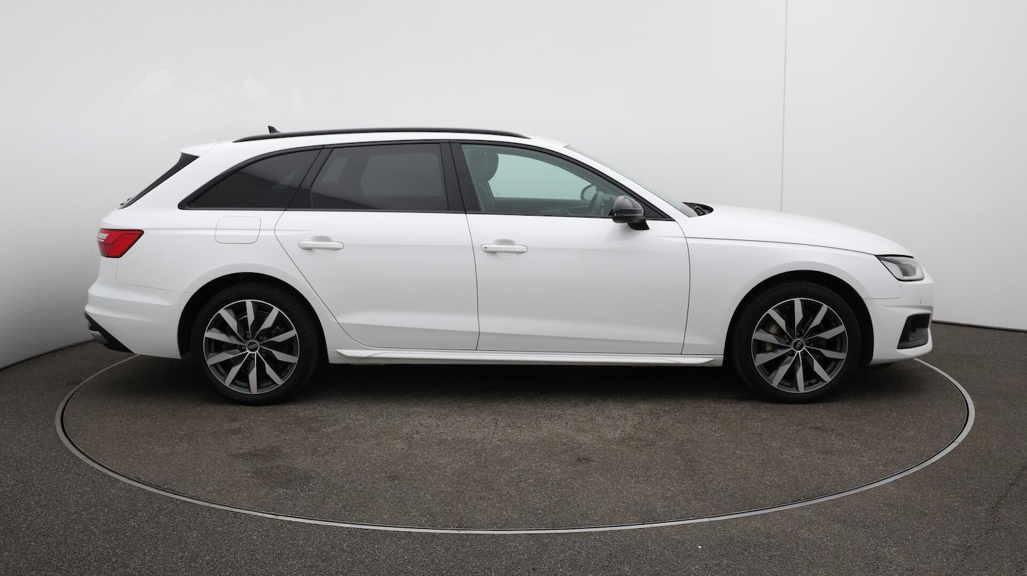 Used Audi A4 2021 for sale - 76572829: Photo 50