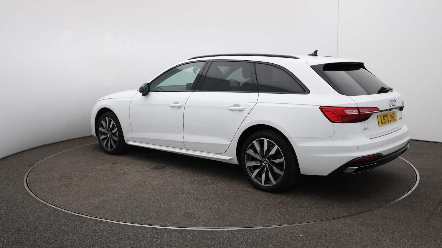 Used Audi A4 2021 for sale - 76572829: Photo 64