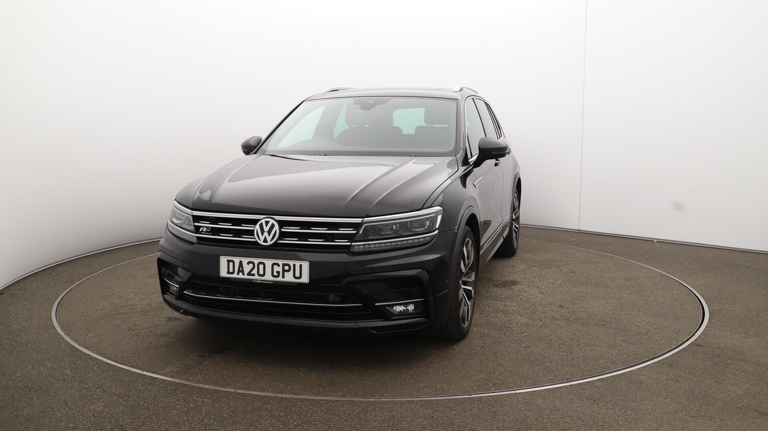Used Volkswagen Tiguan 2020 for sale - 76753324: Photo 41