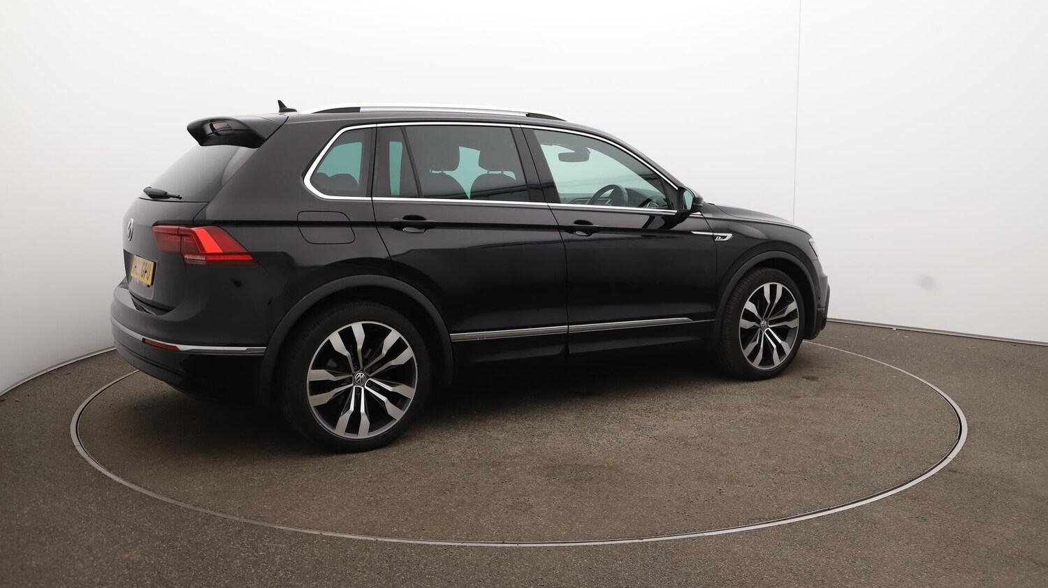 Used Volkswagen Tiguan 2020 for sale - 76753324: Photo 55