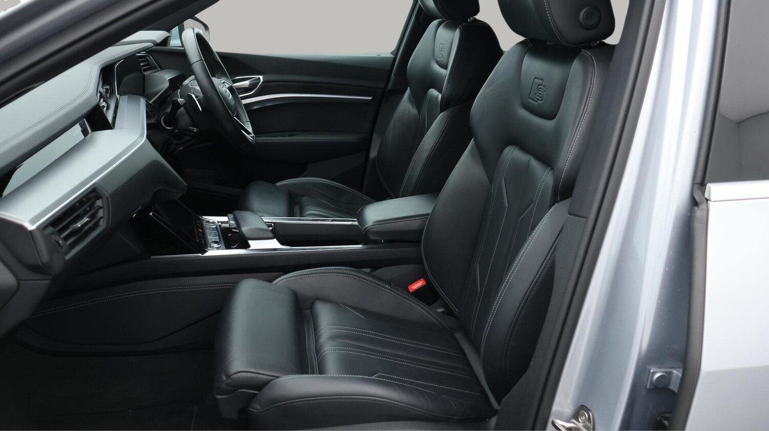 Used Audi e-tron 2022 for sale - 76458091: Photo 15