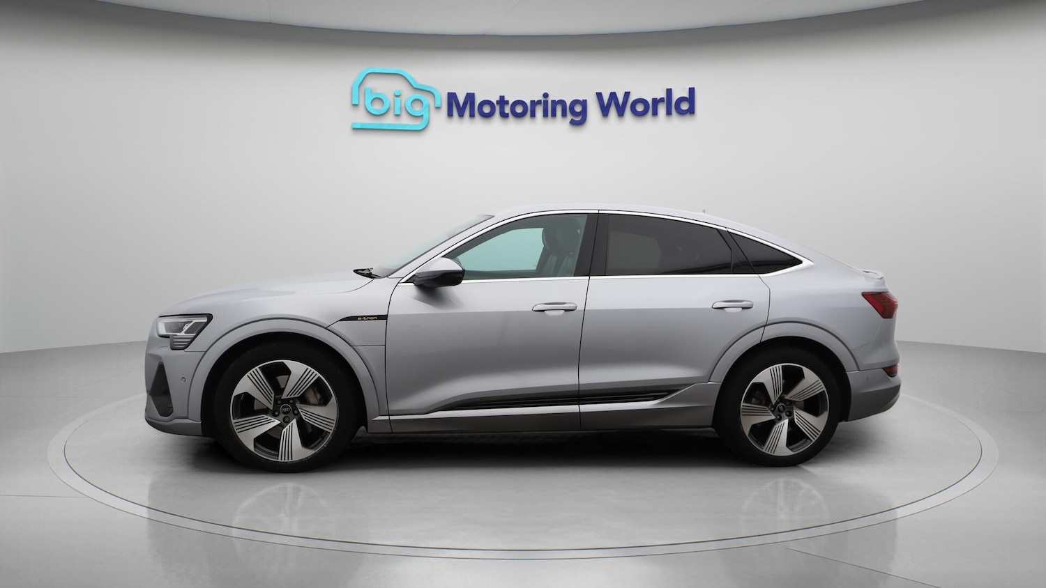 Used Audi e-tron 2022 for sale - 76458091: Photo 5