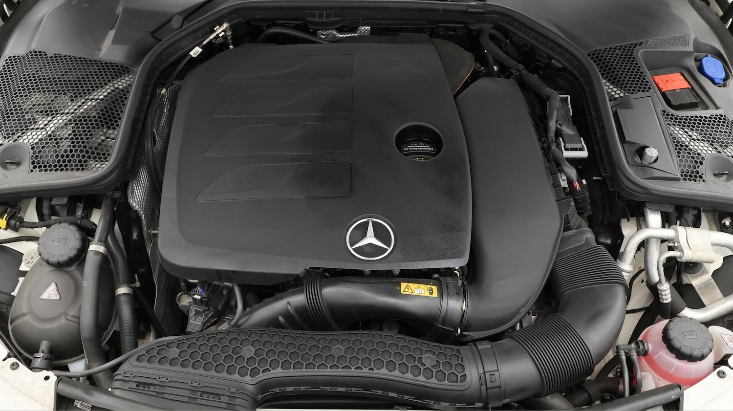 Used Mercedes-Benz C-Class 2020 for sale - 76084080: Photo 20