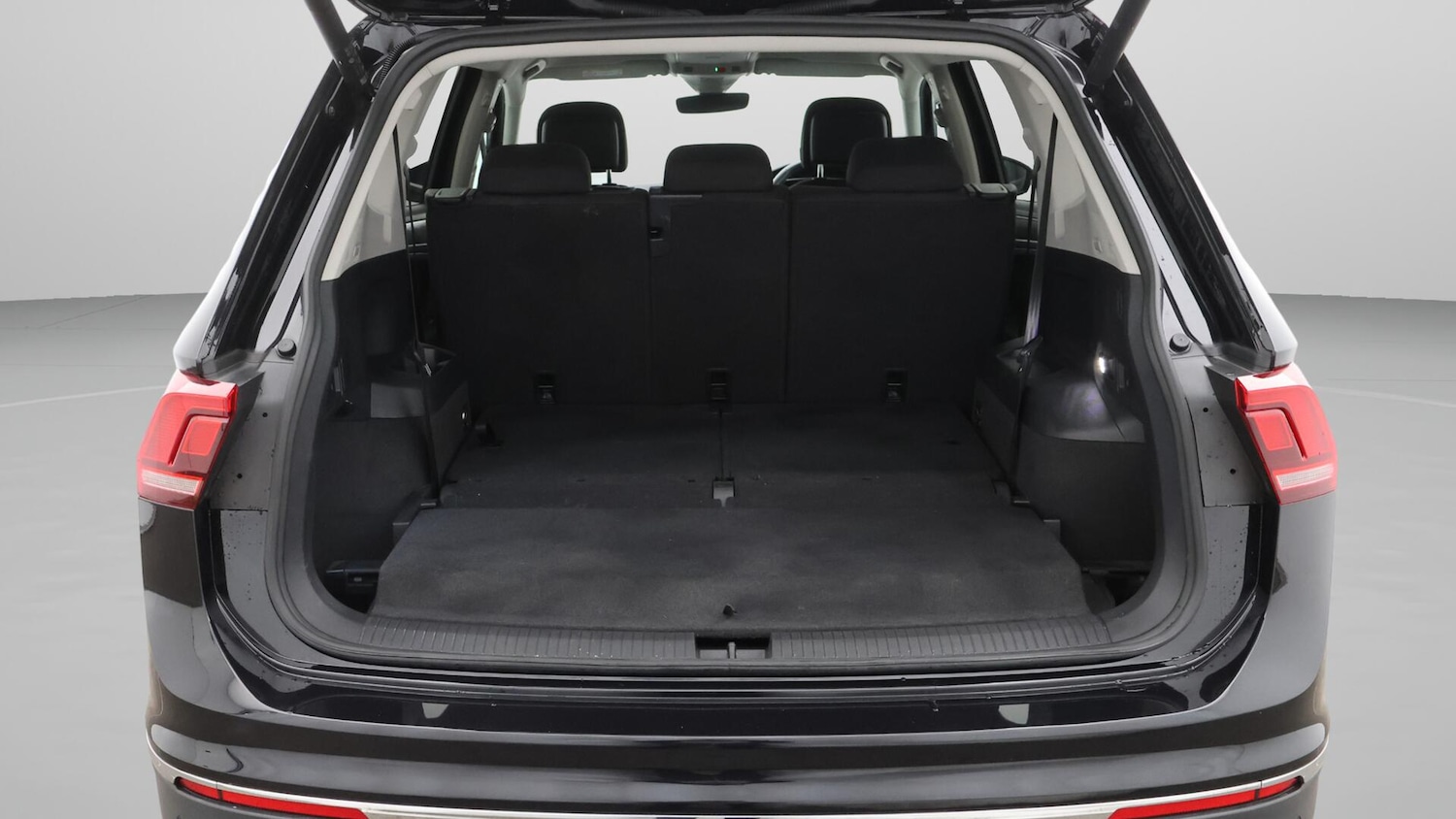 Used Volkswagen Tiguan Allspace 2024 for sale - 76108354: Photo 18