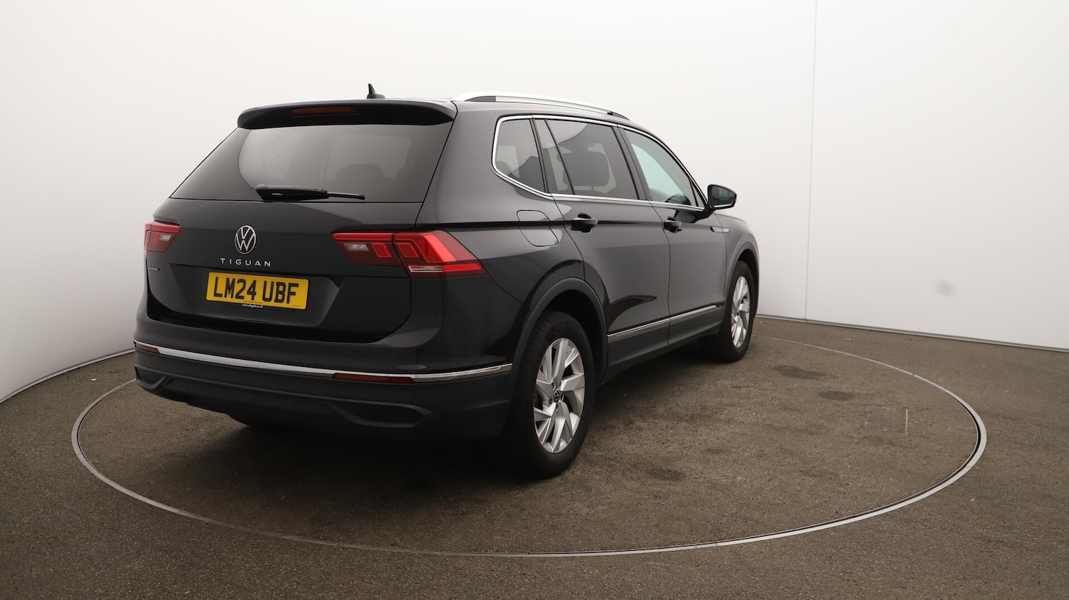 Used Volkswagen Tiguan Allspace 2024 for sale - 76108354: Photo 58