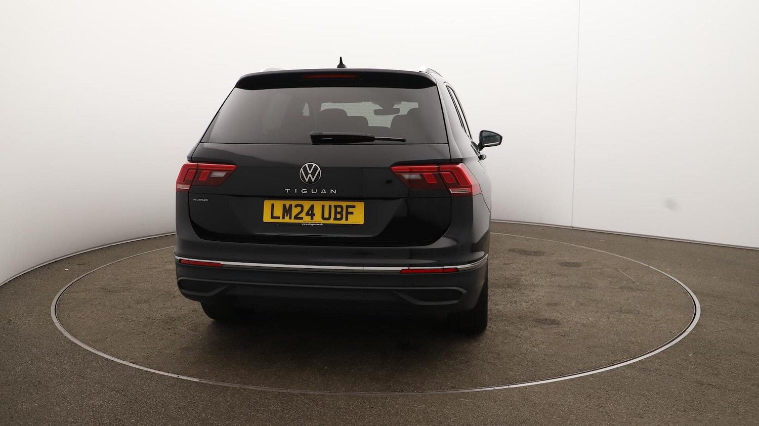 Used Volkswagen Tiguan Allspace 2024 for sale - 76108354: Photo 60