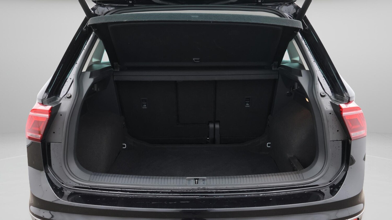 Used Volkswagen Tiguan 2020 for sale - 76043024: Photo 18