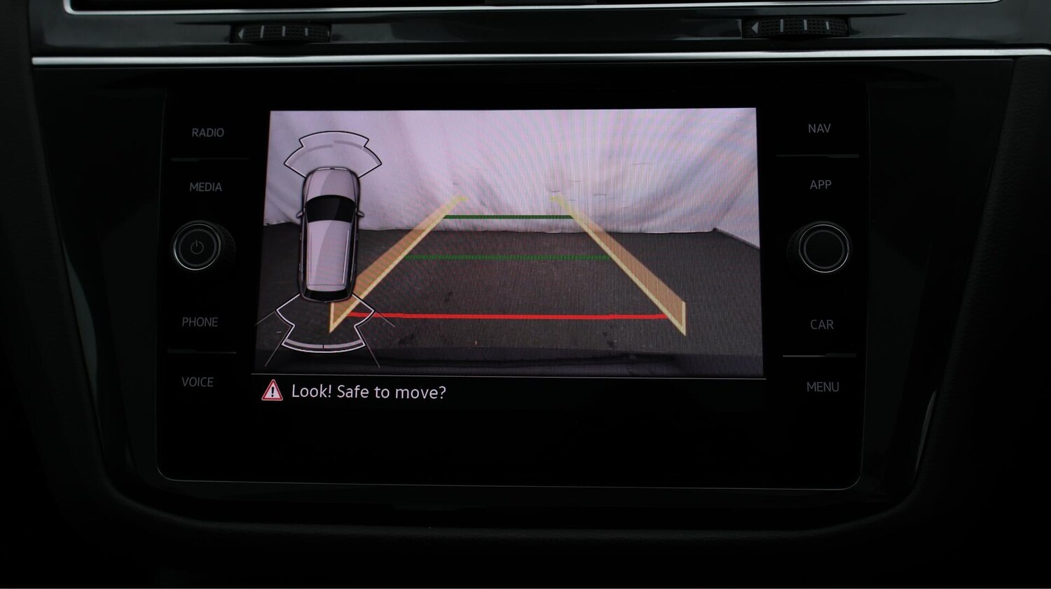 Used Volkswagen Tiguan 2020 for sale - 76043024: Photo 27