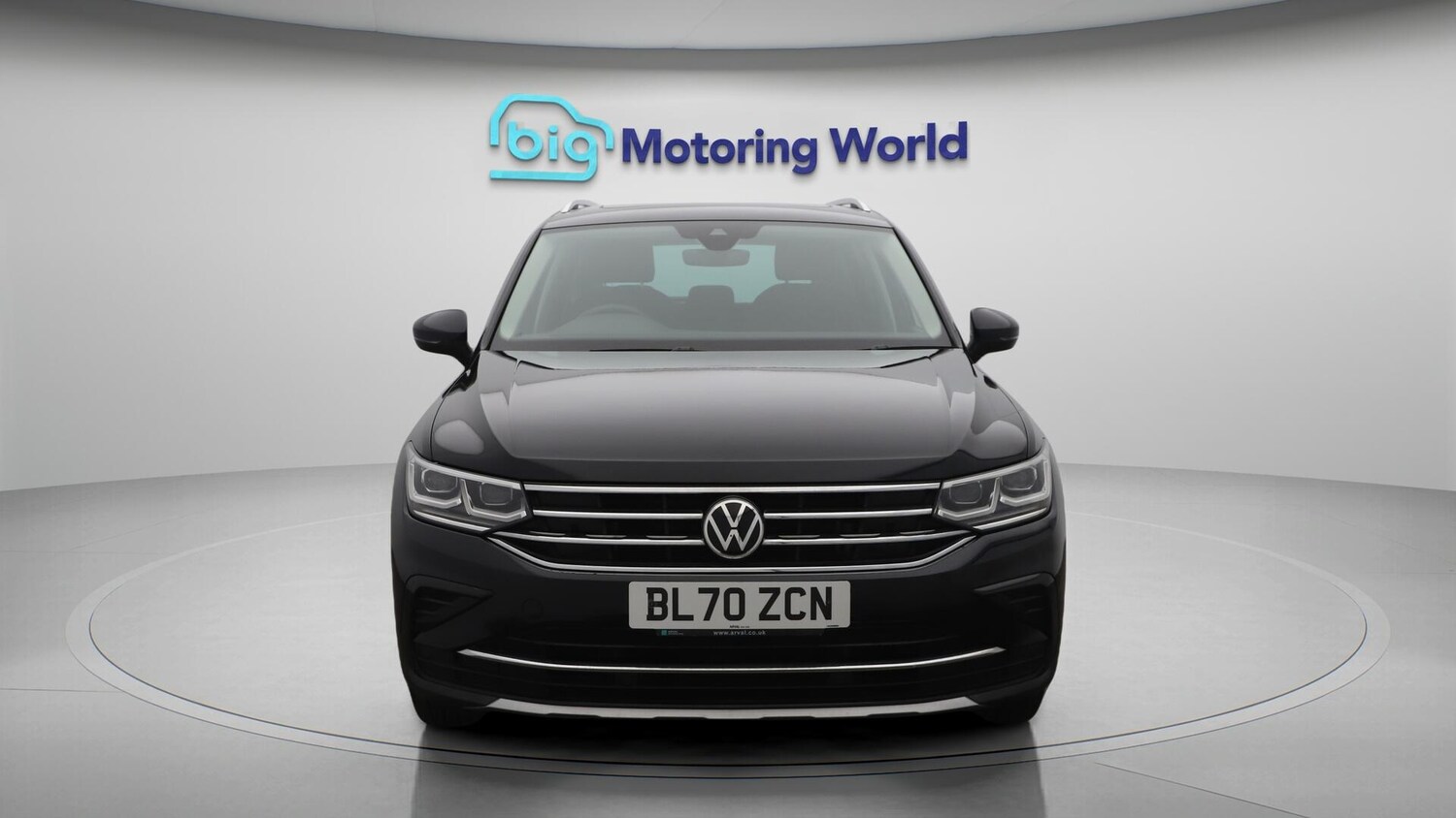 Used Volkswagen Tiguan 2020 for sale - 76043024: Photo 3