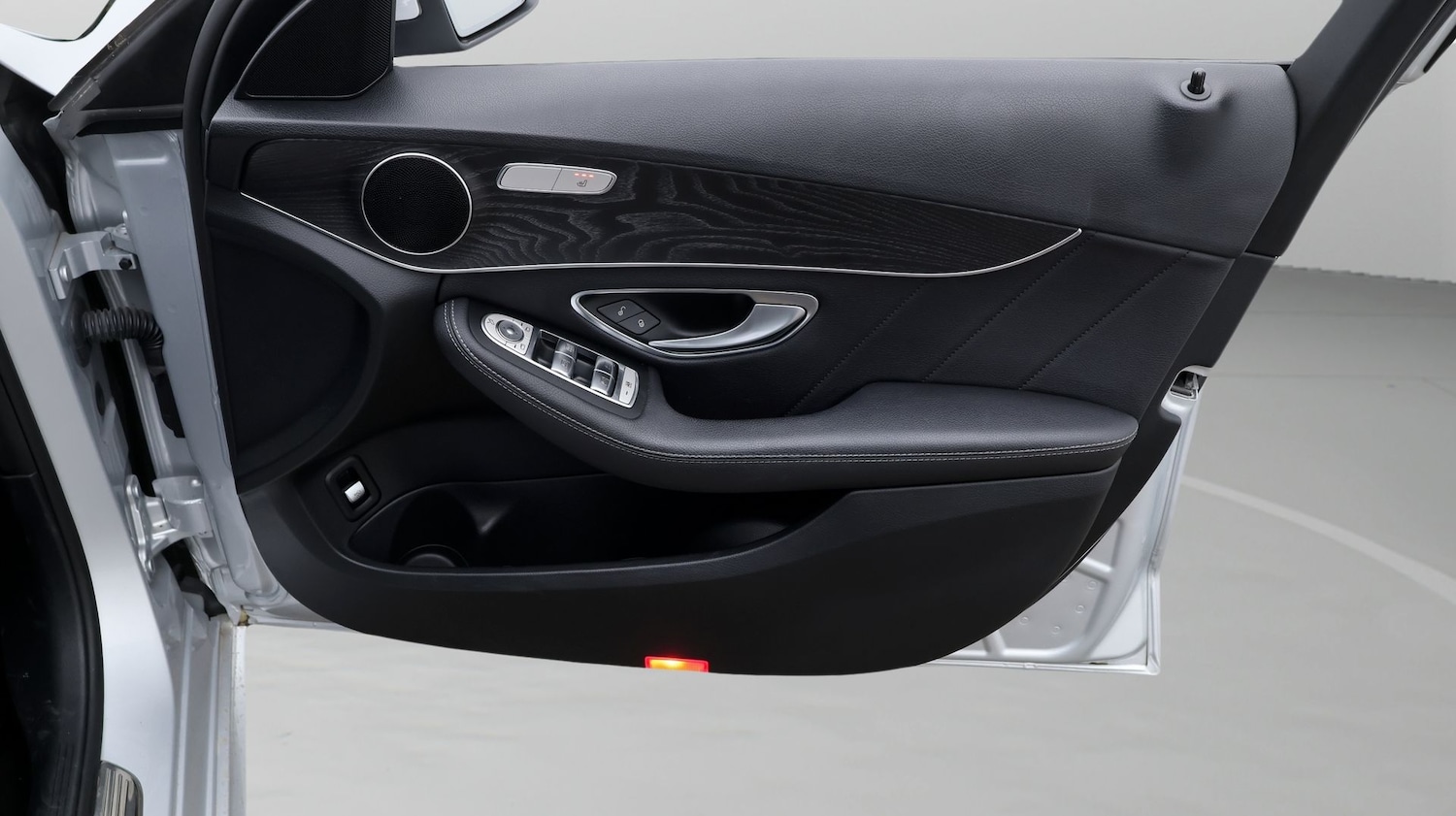 Used Mercedes-Benz C Class 2020 for sale - 77536380: Photo 15