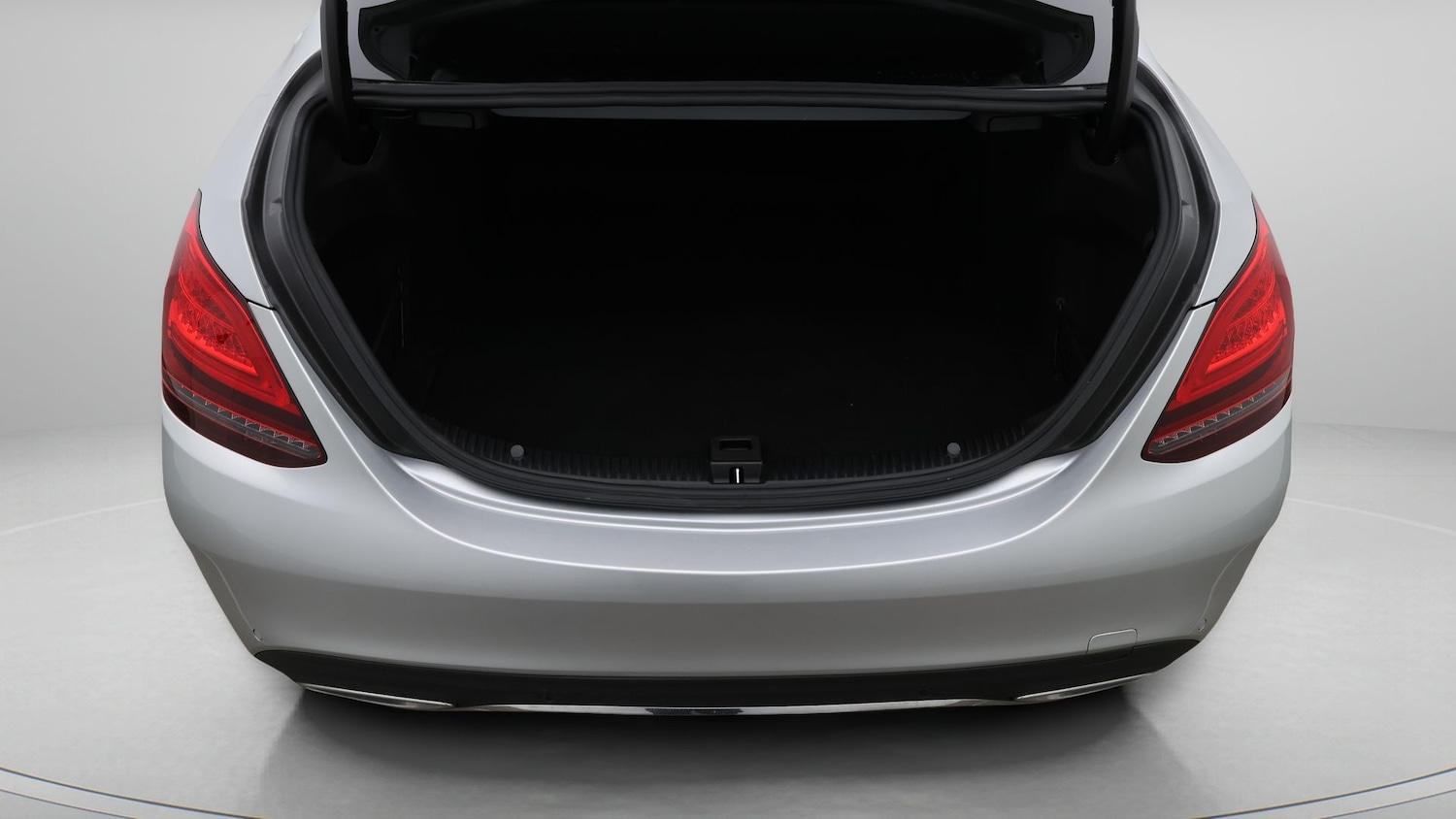 Used Mercedes-Benz C Class 2020 for sale - 77536380: Photo 17