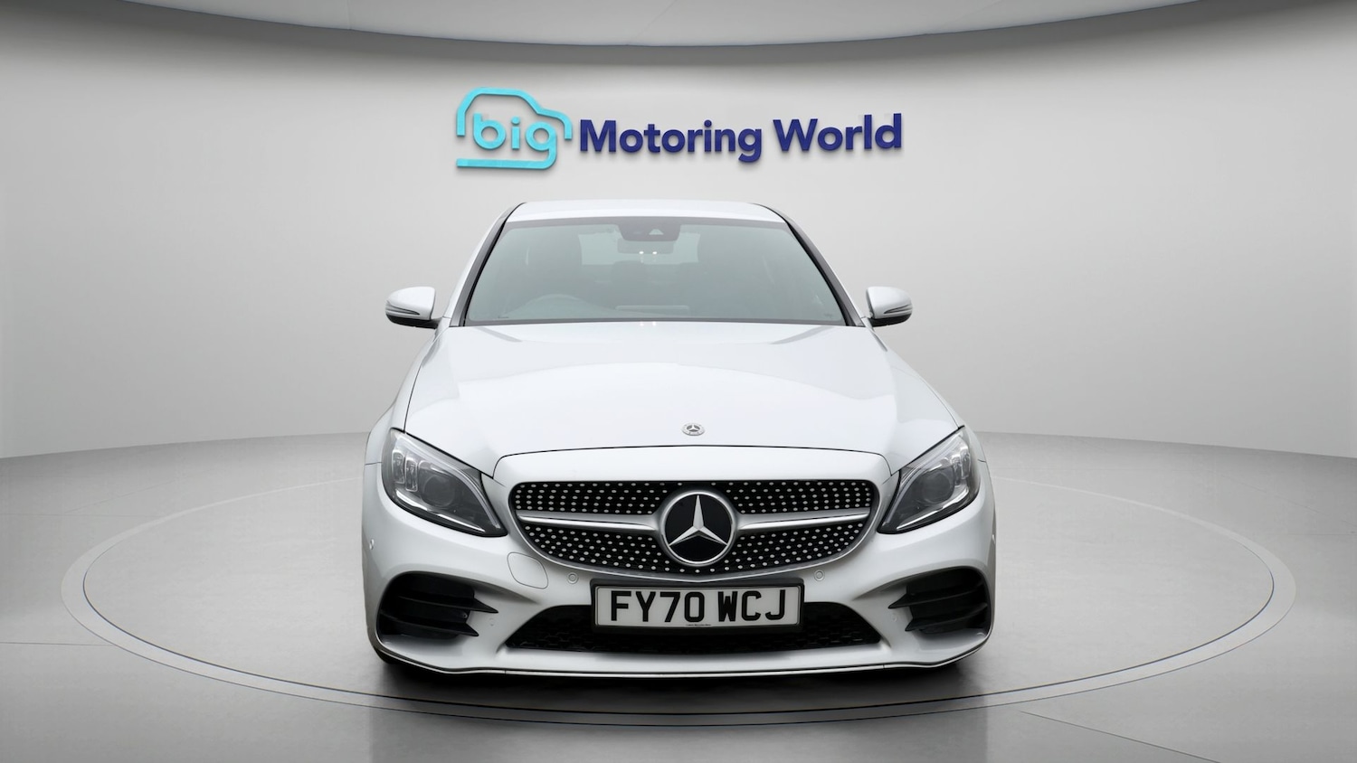 Used Mercedes-Benz C Class 2020 for sale - 77536380: Photo 2