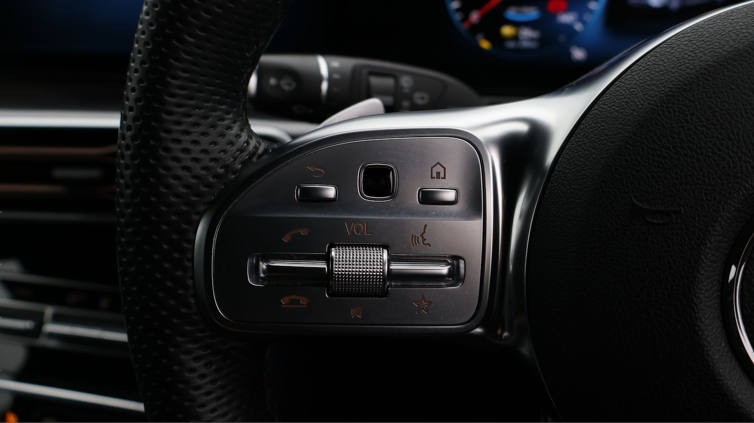 Used Mercedes-Benz EQC 2023 for sale - 77310808: Photo 24