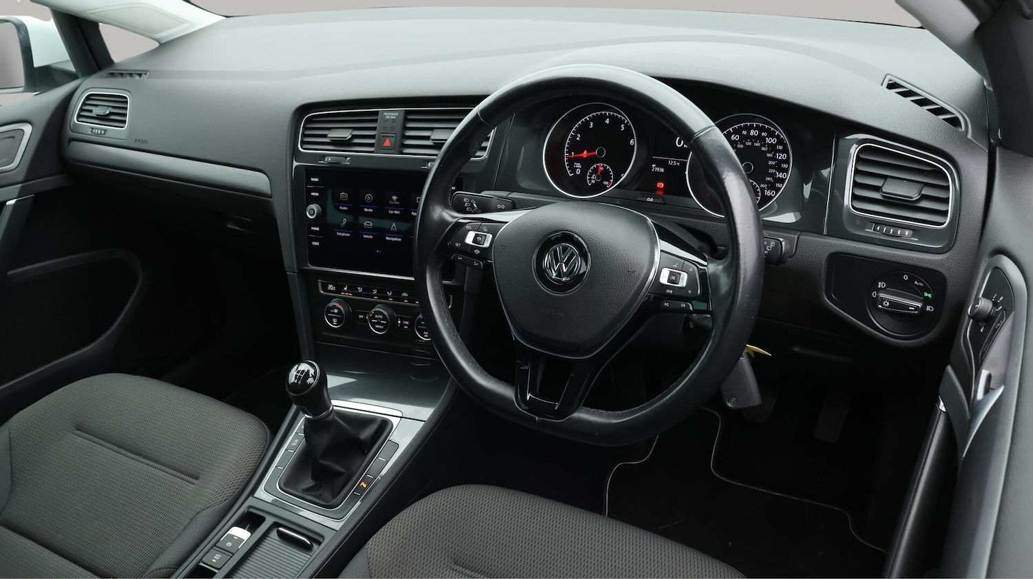 Used Volkswagen Golf 2020 for sale - 76360932: Photo 10