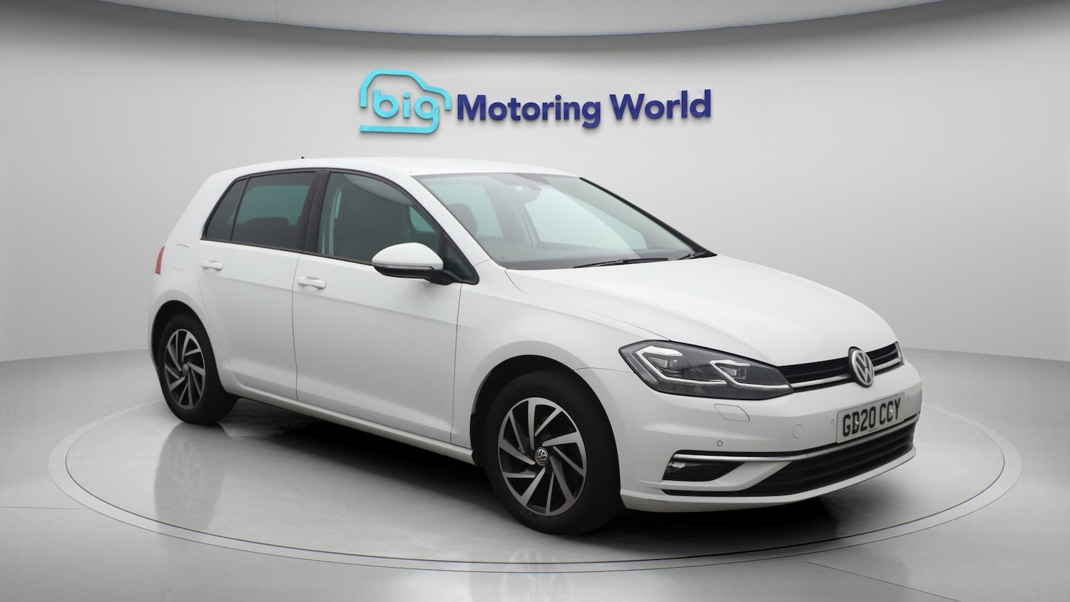 Used Volkswagen Golf 2020 for sale - 76360932: Photo 2