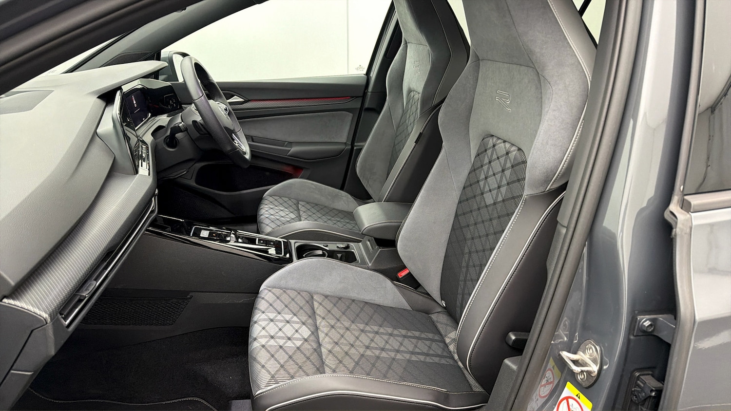 Used Volkswagen Golf 2023 for sale - 78105800: Photo 13