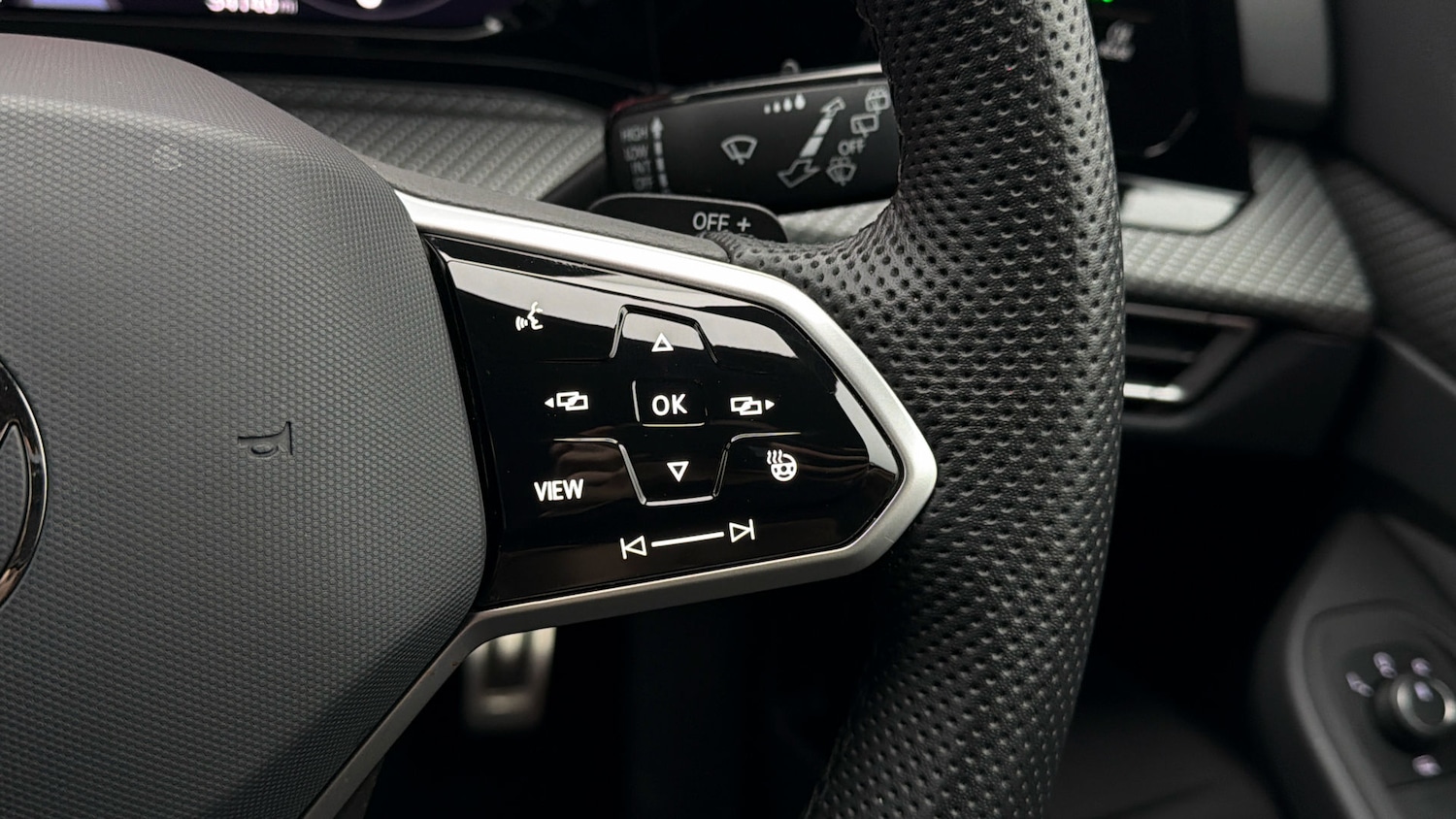 Used Volkswagen Golf 2023 for sale - 78105800: Photo 23