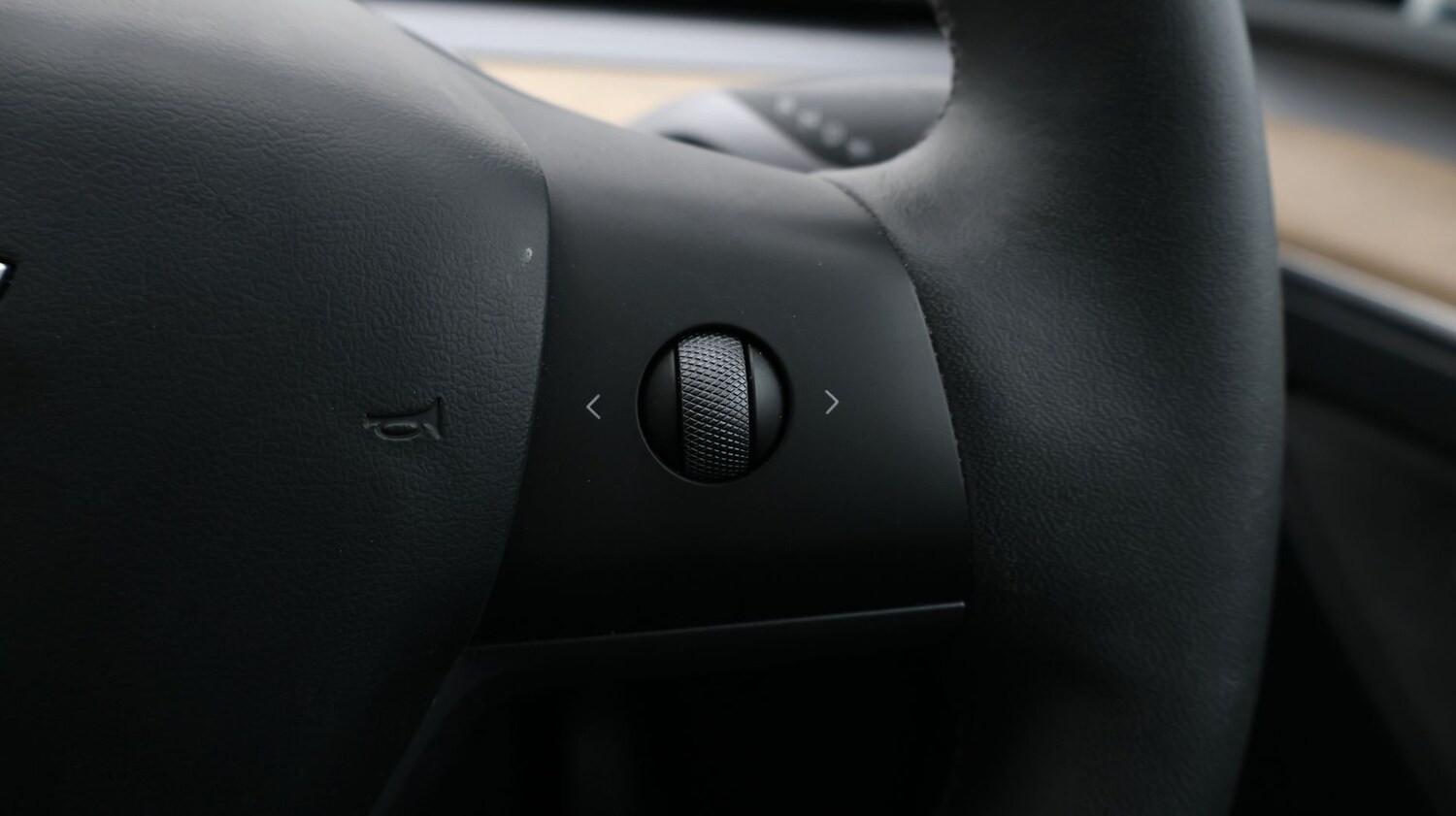 Used Tesla Model Y 2022 for sale - 77122702: Photo 24