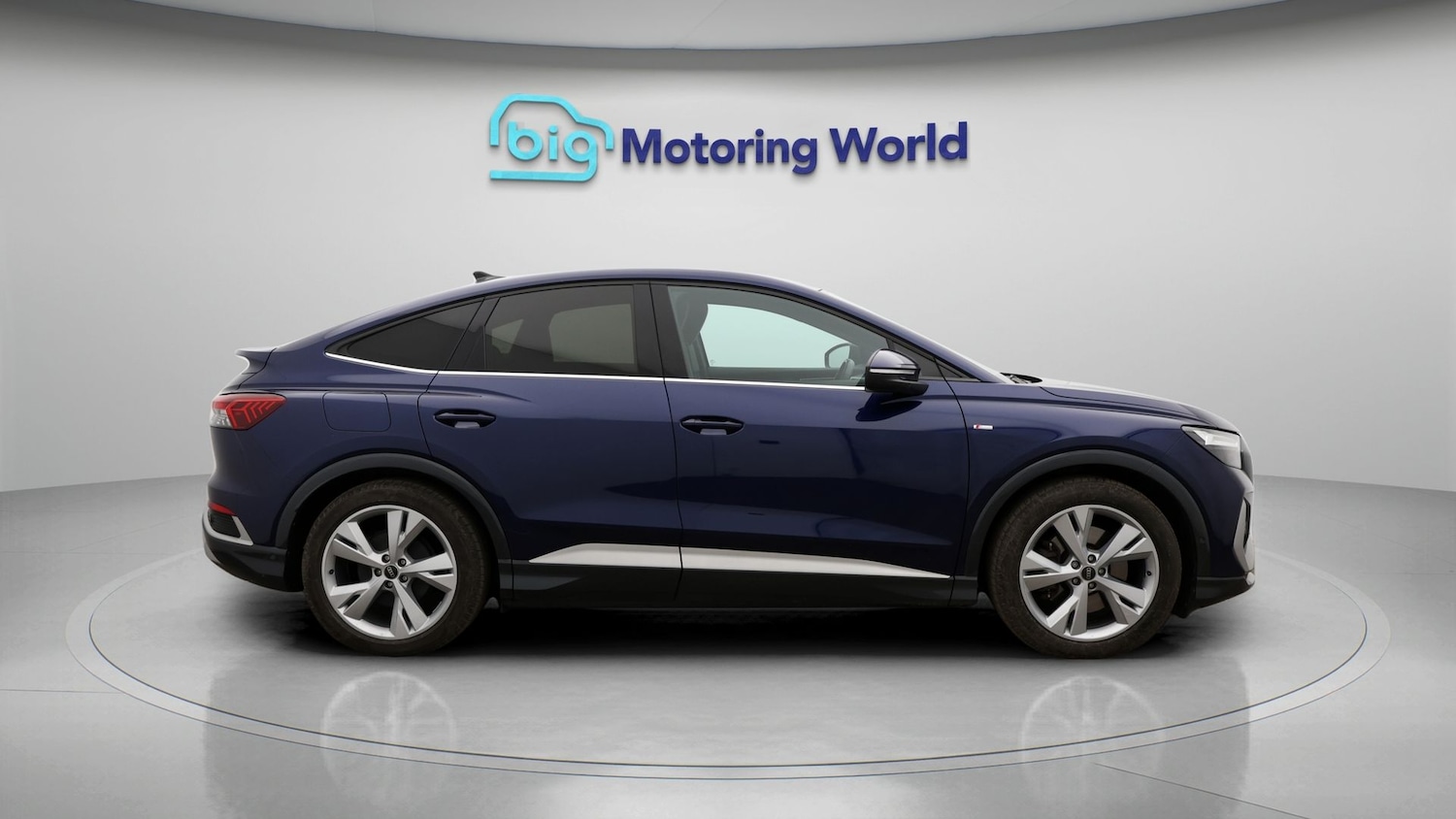 Used Audi Q4 e-tron 2023 for sale - 78134878: Photo 8