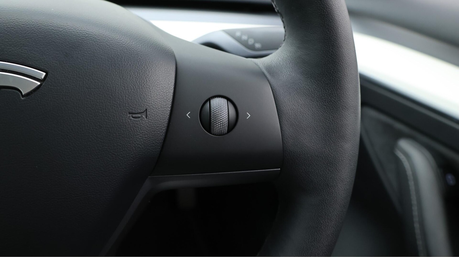 Used Tesla Model 3 2021 for sale - 76002356: Photo 25