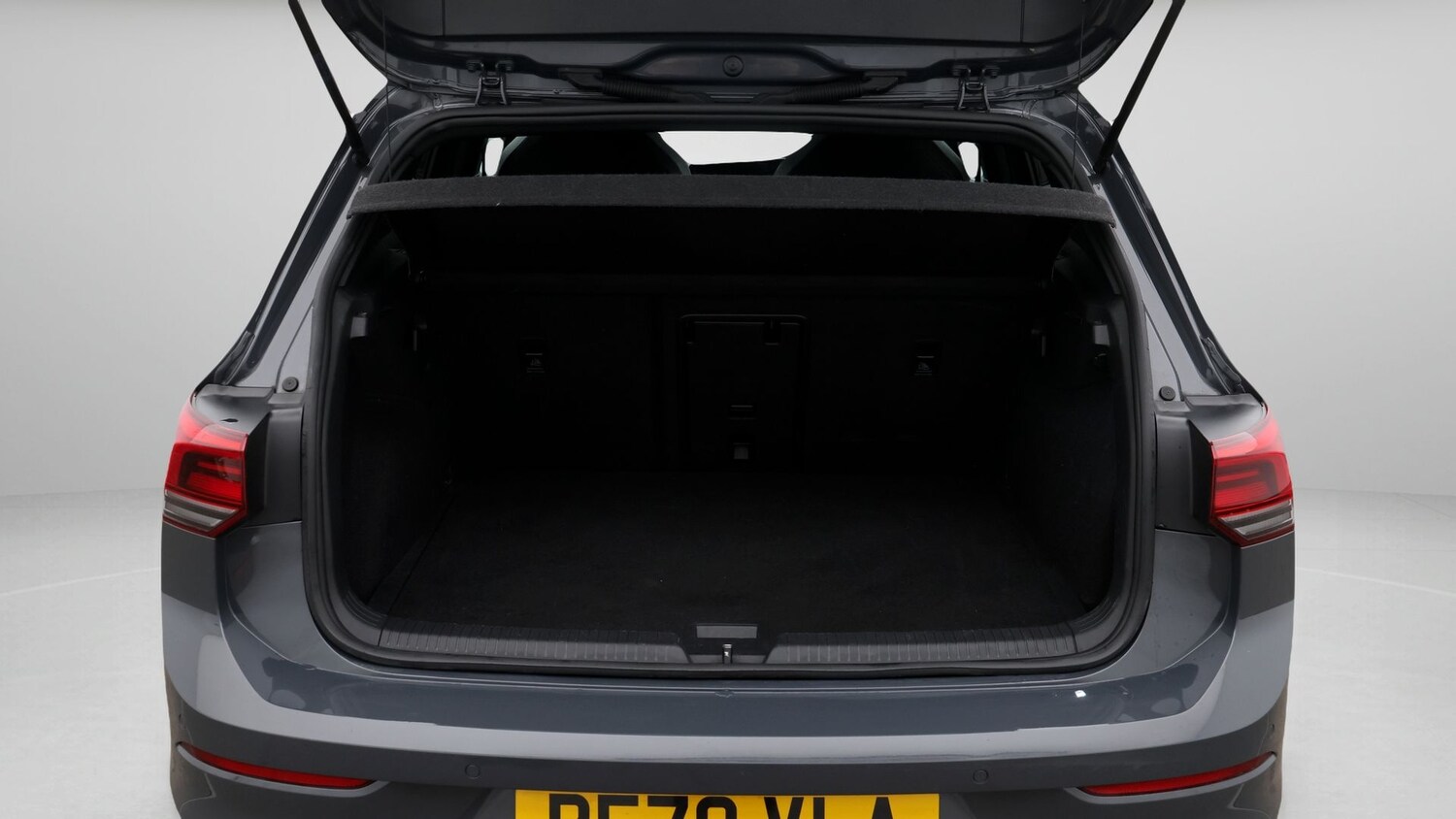 Used Volkswagen Golf 2020 for sale - 77610576: Photo 17