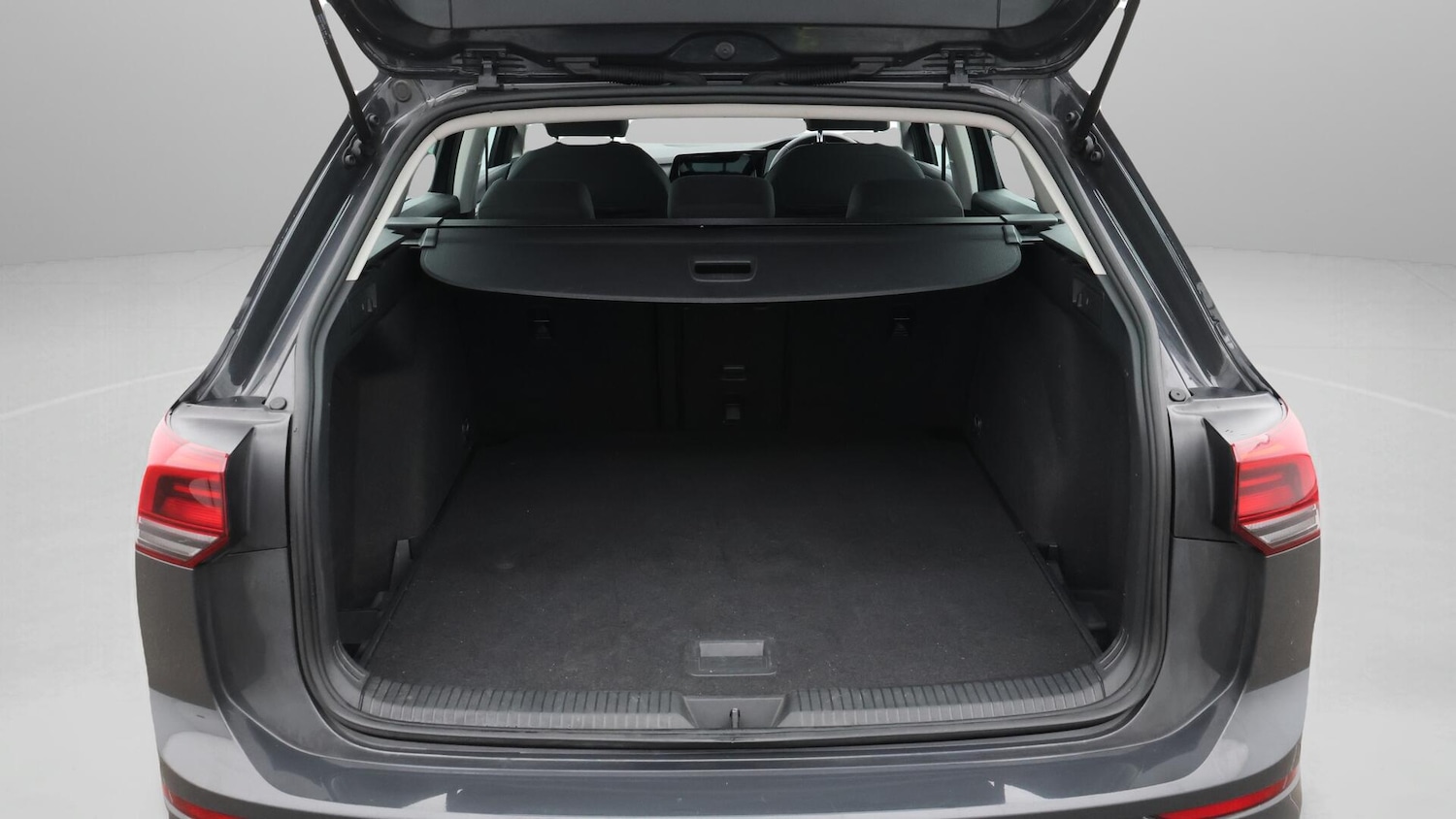 Used Volkswagen Golf 2022 for sale - 76432773: Photo 18