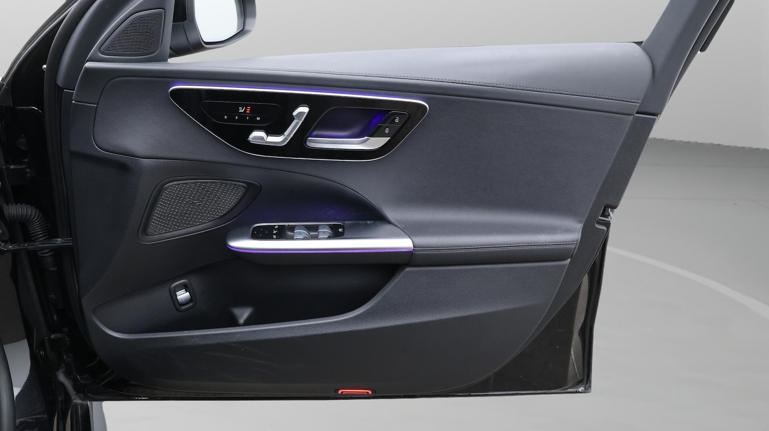 Used Mercedes-Benz C Class 2022 for sale - 76646309: Photo 16