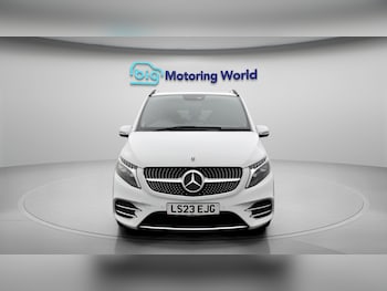 Used Mercedes-Benz V-Class 2023 for sale - 79340669: Photo