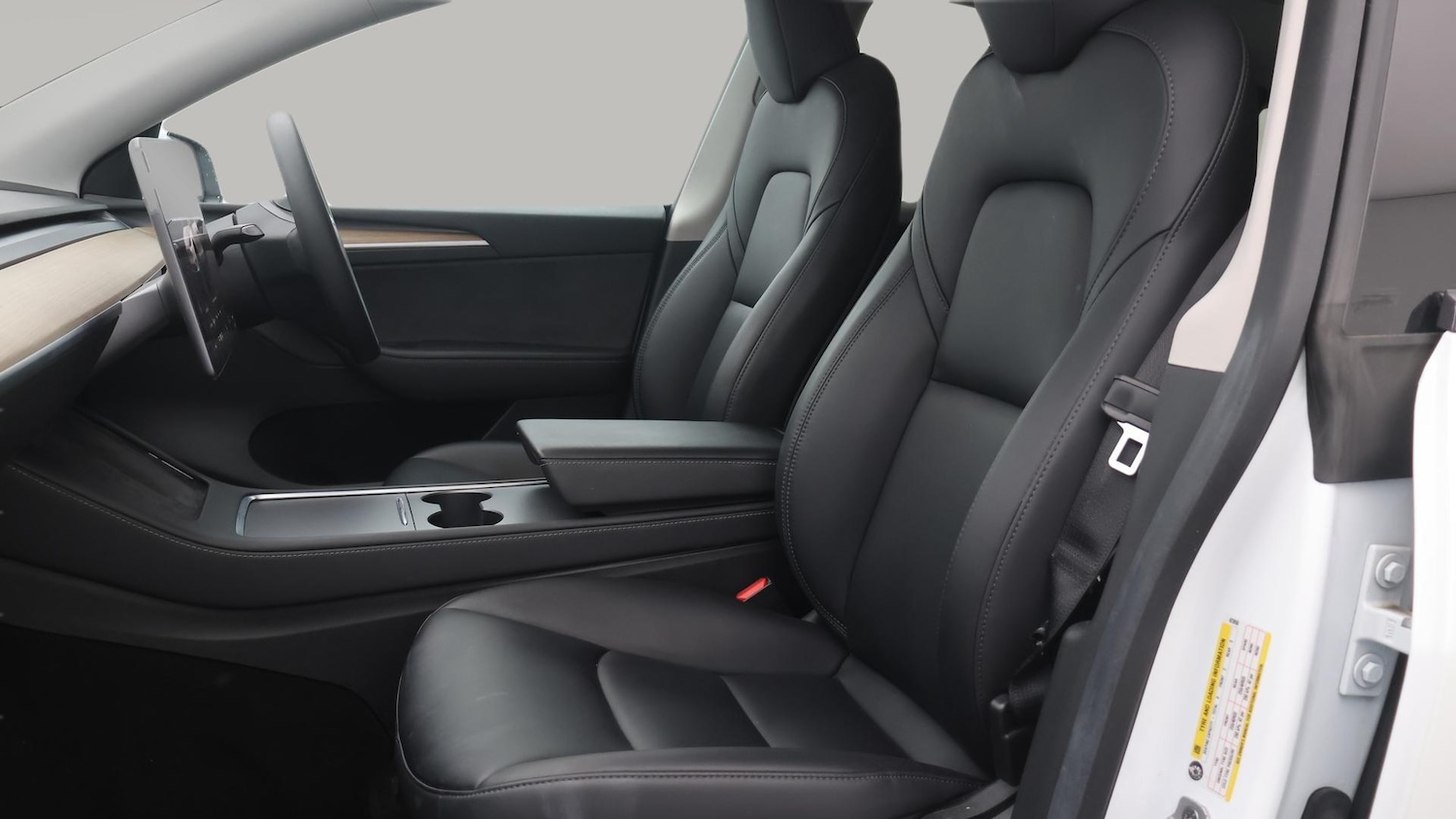 Used Tesla Model Y 2022 for sale - 76702370: Photo 15