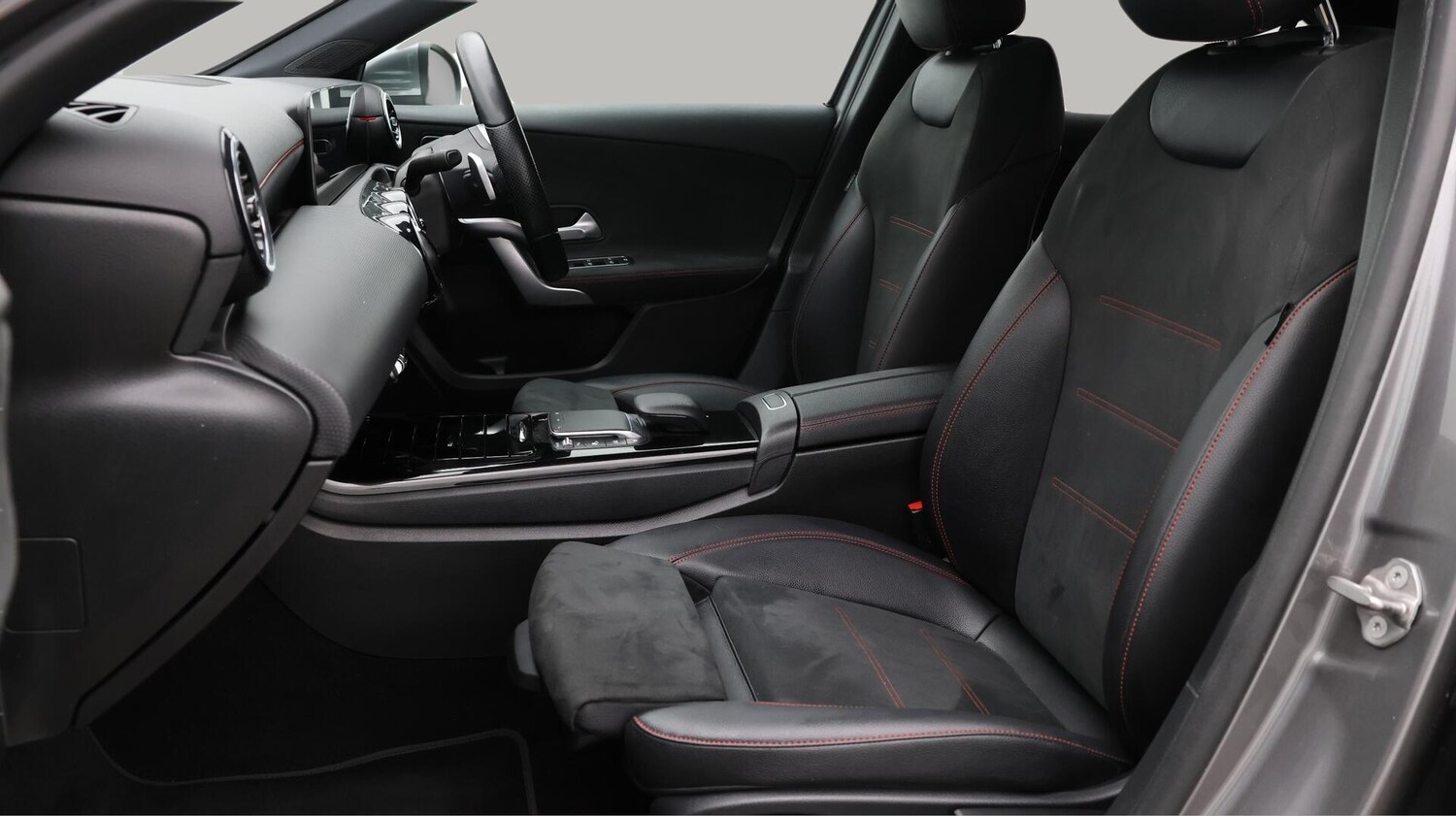 Used Mercedes-Benz A-Class 2021 for sale - 76715475: Photo 15